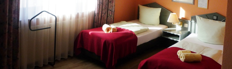 hotel-ammerscher-bahnhof-zimmer2